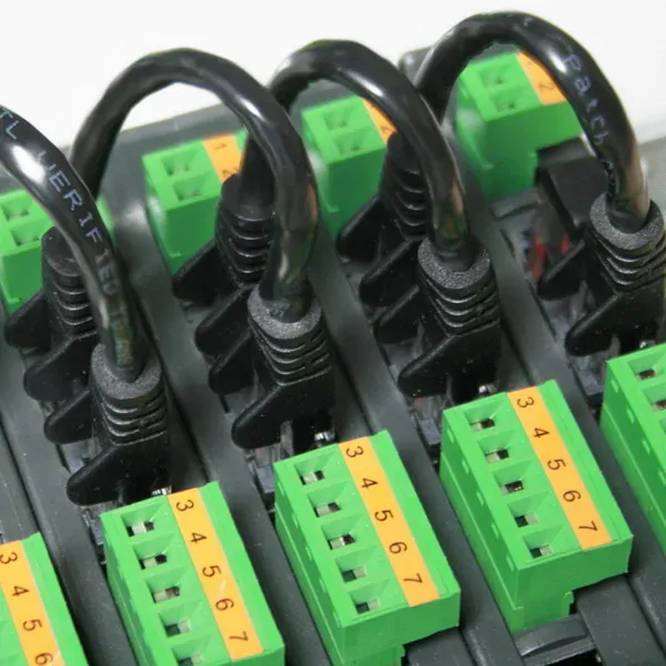 DINI ARGEO - ETHERCAT1S, indikátor hmotnosti, rozhraní ETHERCAT (Indikátor hmotnosti DINI ARGEO pro průmyslové aplikace, DIN lištu, rozhraní ETHERCAT)